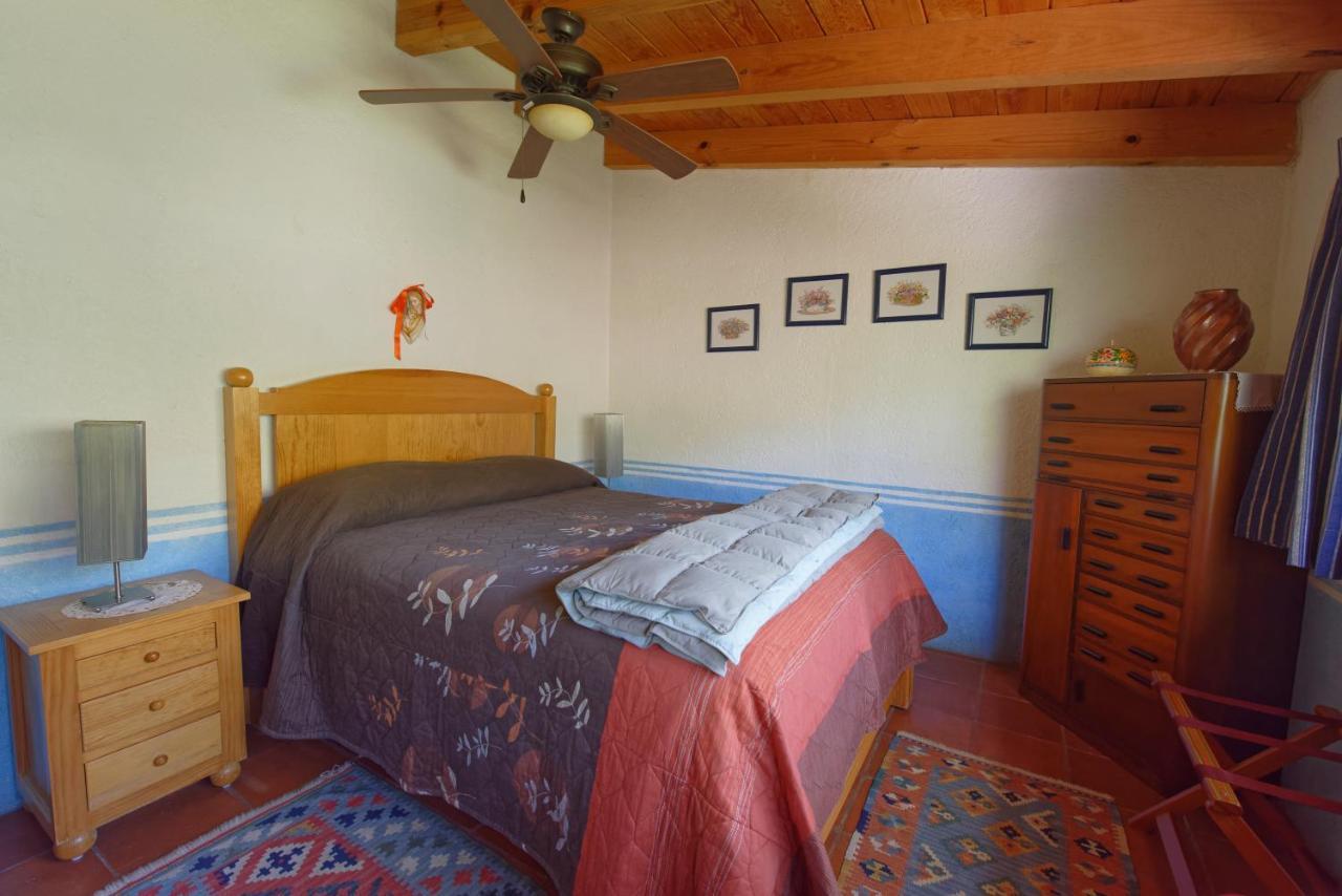 Casa Navacoyan Bed & Breakfast Malinalco Exterior photo